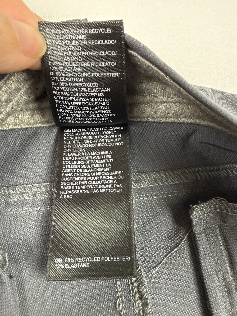 The North Face Gray Capri Cargo Pants Womens 10 Hiking Outdoor - Picture 11 of 13